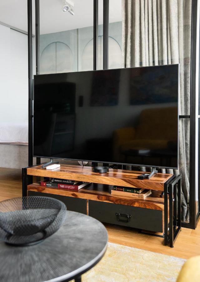 Central Panorama Apartment Chmielna 35 Warsawa Bagian luar foto